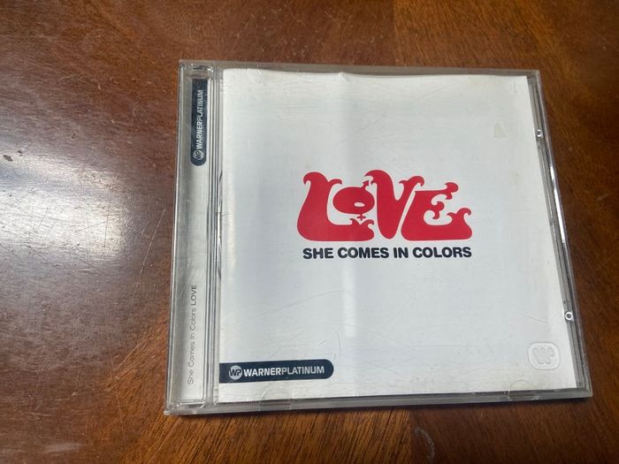 Love She Comes in Colors CD Warner Platinum