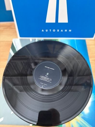KraftWerk - Autobahn [Vinyl]