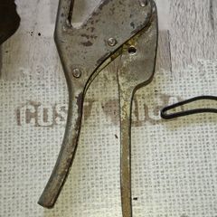 Old Ear Tag Tool for Cattle as far as I know Postage Available