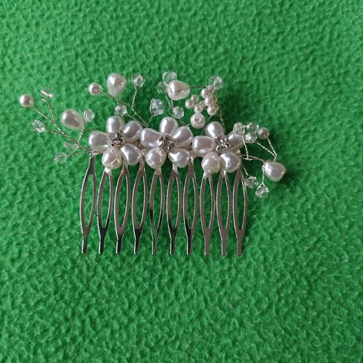 Holy communion hair accessories