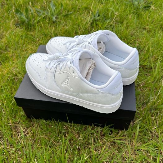 Sneakers Jordan Court Low