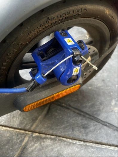 electric scooter