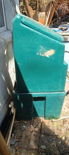 3 bag coal bunker with stand