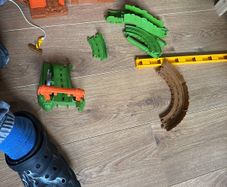 Thomas the Tank Engine track set- Misty Island Zip Line