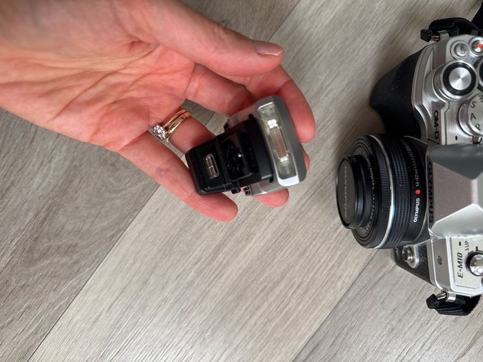 Olympus Om System E-M10 Mark IV Mirrorless Camera Body (Black)