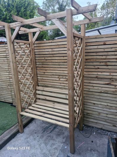 Garden Arbour