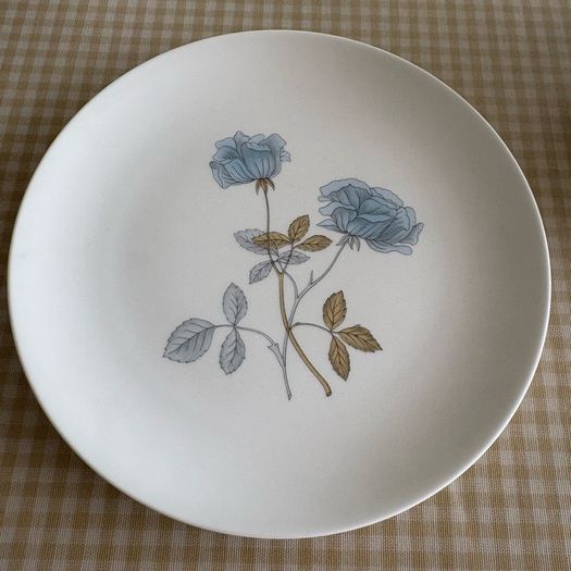 Wedgwood Complete Tea Set Ice Rose