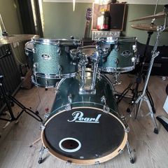 Pearl export Drumkit with Stands & Millenium Still cymbals
