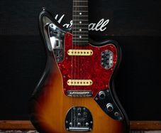 Fender Jaguar JG66 1993-1994 - 3-Tone Sunburst