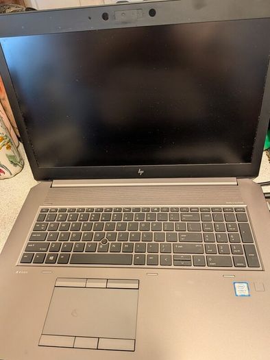 HP 17.4" Zbook G6