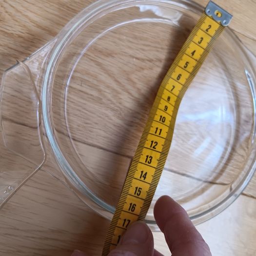 Camping kettle casserole lids