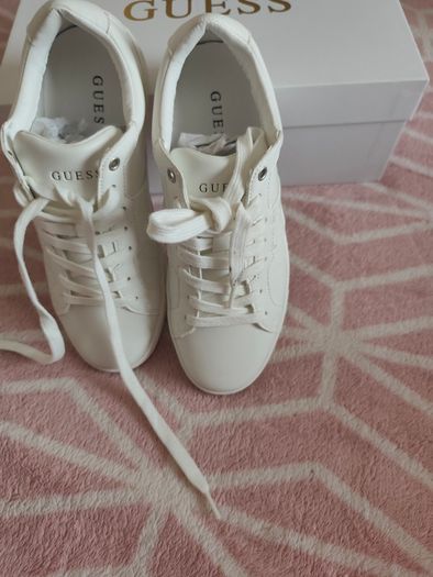Guess sneakers unisex white