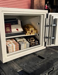 Safe, Vault, Strongbox