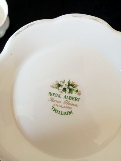Royal Albert Bone China "Trillium" Coffee Set