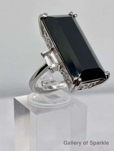 Black Spinel and White Topaz.