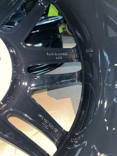 19" OE Audi wheels like new