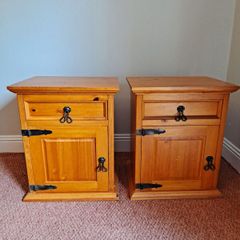 set of bedside lockers