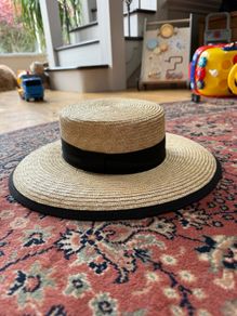 hat