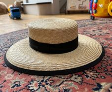 hat