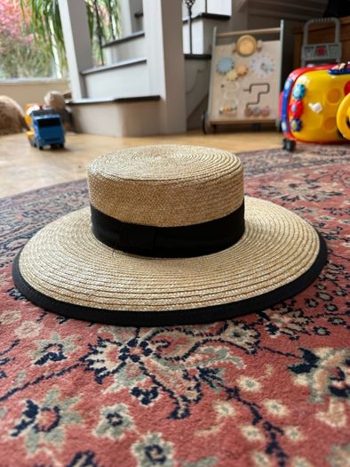 hat