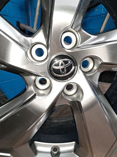 Alloy Wheels Rav4 Or Similar 18"