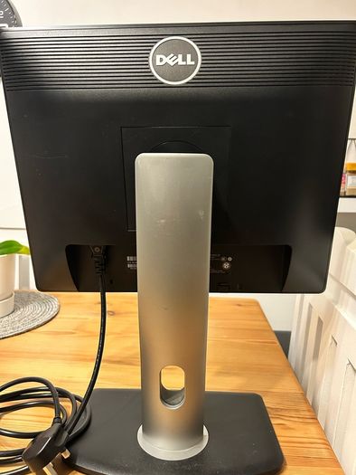 Dell Monitor With Stand