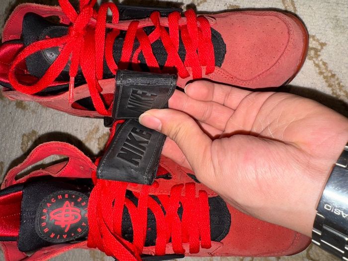 Nike Air Trainer Huarache Love Hate 647591-600