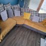 Free curved sofa couch Image 5