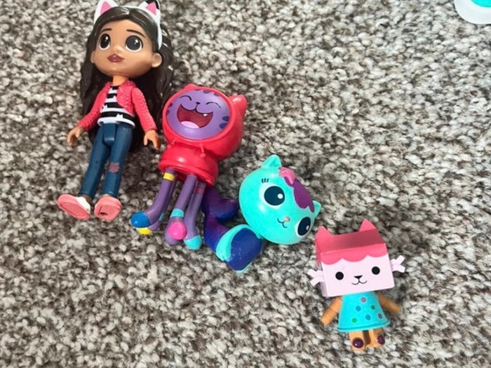 Gabby doll house