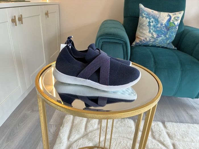 Brand-new Ladies Navy Memory Foam Casual Sneakers from Tex