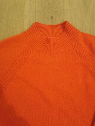 jaeger wool+cashmere sweater