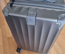 20inch carry-on suitcase