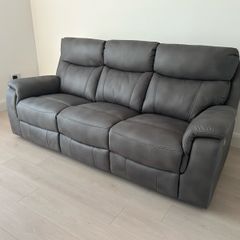 3 seater sofa with electric recliner