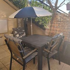 Garden table and 3 chairs
