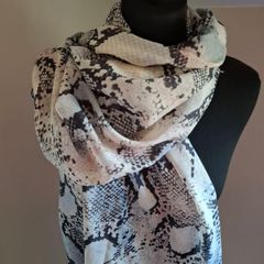 scarf