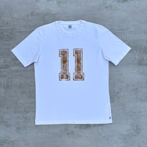 white eleventy tshirt