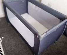 Travel Cot with Separate Mattress
