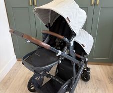 UPPAbaby Vista V2 Complete Travel System Bundle