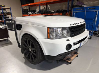 Range Rover Desk