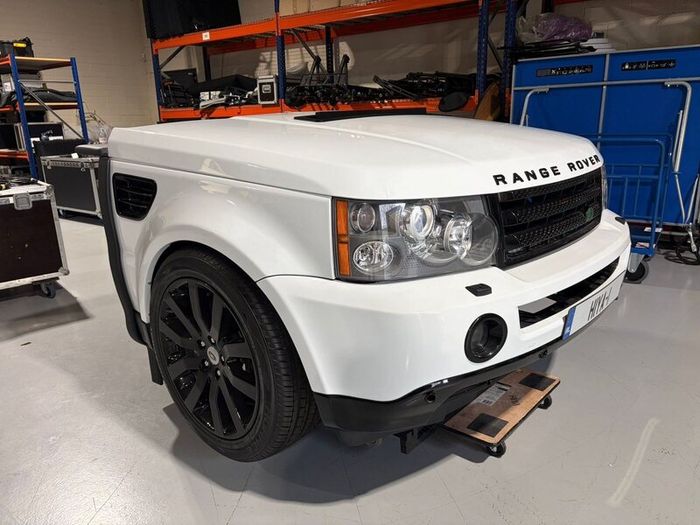 Unique Range Rover Reception or office desk