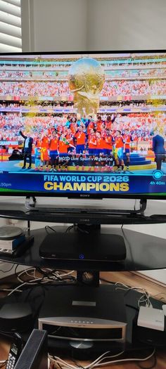 Smart TV & Home Entertainment