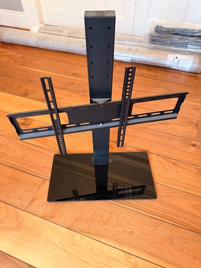 Single Column TV stand, height adjusabke, tv up to 75in