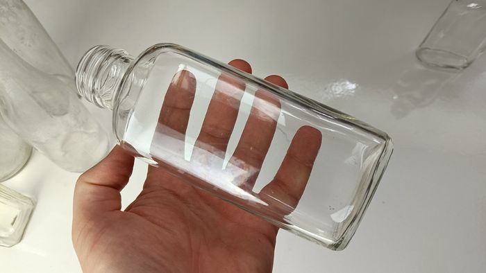 440 - Set of 6 Vintage Clear Glass Collectible Decorative Bottles