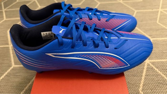 Football boots Puma