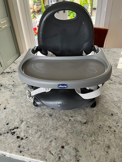 Chichi Booster Seat