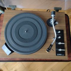 Yamaha YP-511.Direct Drive turntable from the Japanese Golden era 1970s.Full service