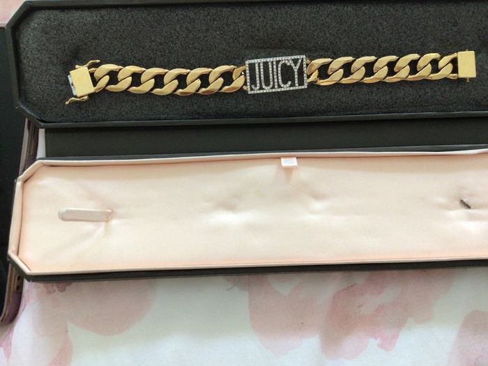 Bracelet