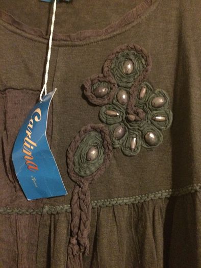 Ladies Top New With Tags