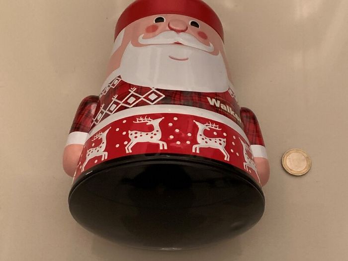 Walker's Wobbly Santa Biscuit Tin