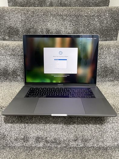 Apple Macbook Pro Retina 15.4 2020 256gb Ssd Ms Office 16gb Ram 2.6ghz 6-core I7 Pro 555x